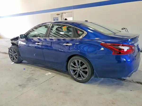 1N4AL3AP4JC287860 2018 NISSAN ALTIMA - Image 2