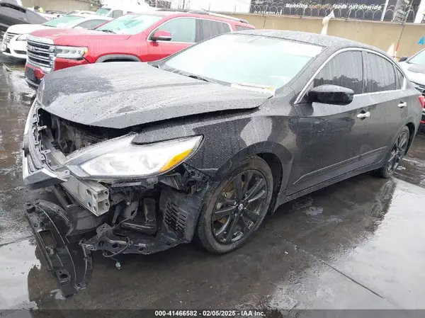 1N4AL3AP4JC288183 2018 NISSAN ALTIMA - Image 2