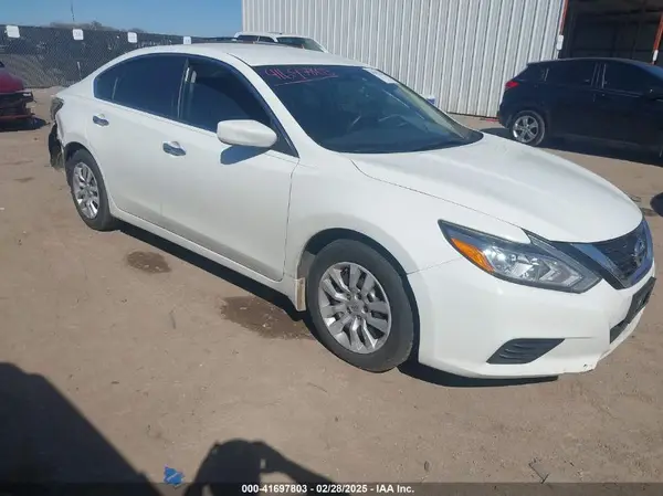 1N4AL3AP4JC290385 2018 NISSAN ALTIMA - Image 1