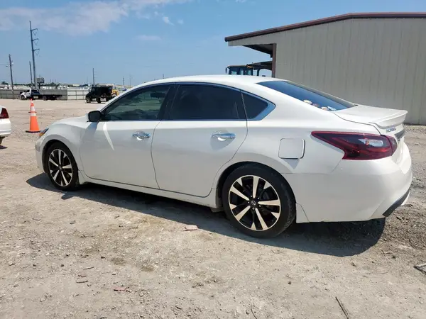 1N4AL3AP4JC292802 2018 NISSAN ALTIMA - Image 2