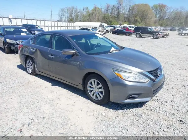 1N4AL3AP4JC293514 2018 NISSAN ALTIMA - Image 1