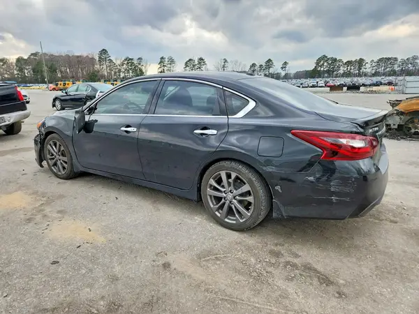 1N4AL3AP4JC294548 2018 NISSAN ALTIMA - Image 2