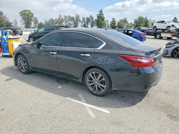 1N4AL3AP4JC295456 2018 NISSAN ALTIMA - Image 2