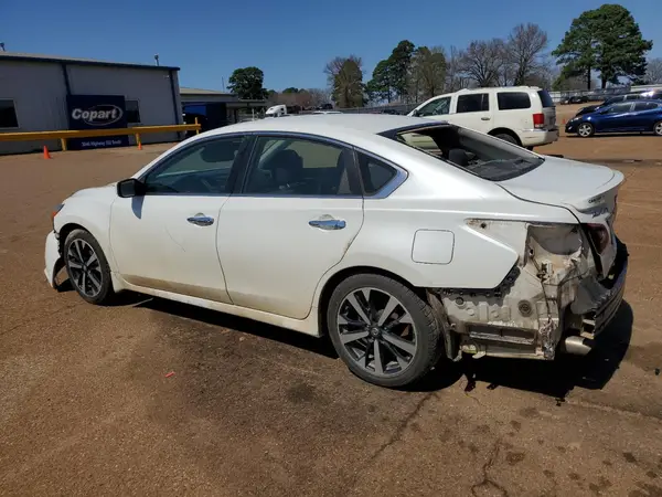 1N4AL3AP4JC296526 2018 NISSAN ALTIMA - Image 2