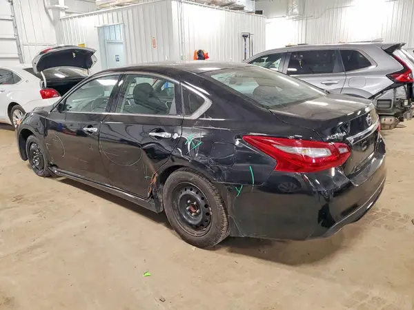 1N4AL3AP4JC473270 2018 NISSAN ALTIMA - Image 2