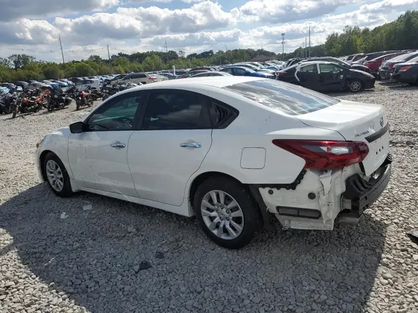 1N4AL3AP4JC474841 2018 NISSAN ALTIMA - Image 2