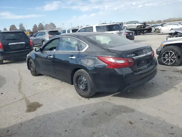 1N4AL3AP4JC475830 2018 NISSAN ALTIMA - Image 2