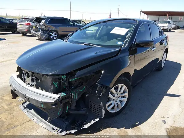 1N4AL3AP4JC476265 2018 NISSAN ALTIMA - Image 2