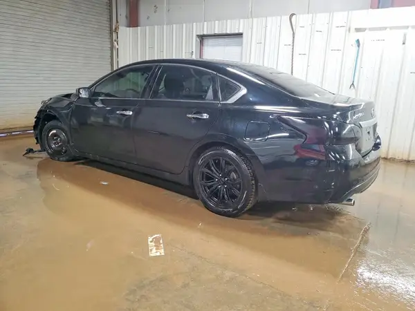 1N4AL3AP4JC477870 2018 NISSAN ALTIMA - Image 2