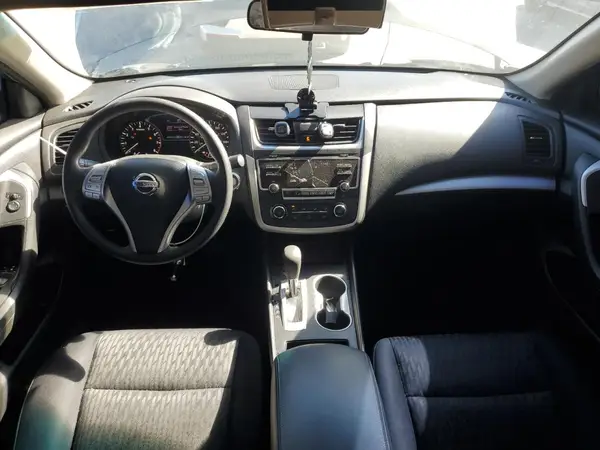 1N4AL3AP4JC478372 2018 NISSAN ALTIMA - Image 8