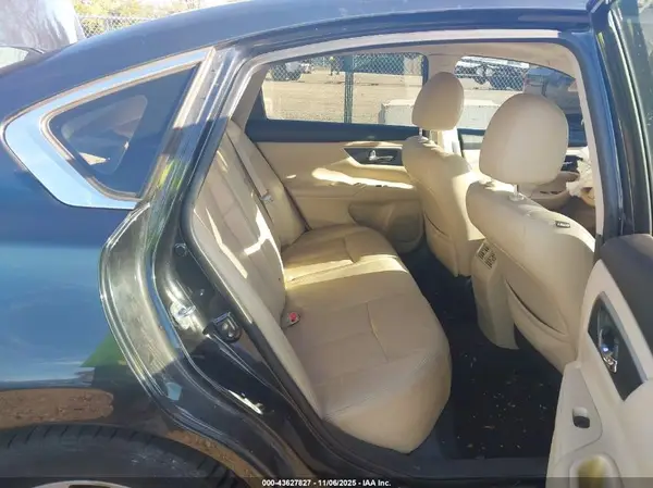 1N4AL3AP5GC110775 2016 NISSAN ALTIMA - Image 8
