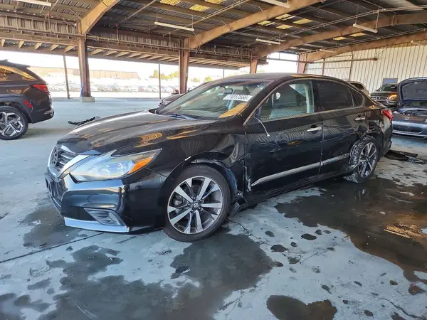 1N4AL3AP5GC114597 2016 NISSAN ALTIMA - Image 1