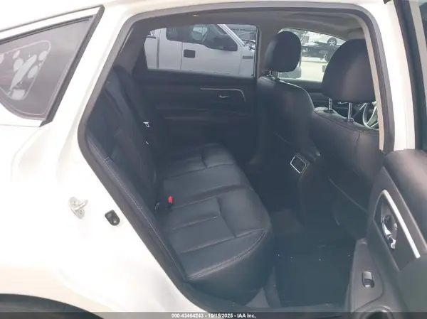 1N4AL3AP5GC117581 2016 NISSAN ALTIMA - Image 8