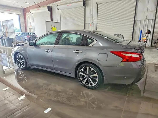 1N4AL3AP5GC118939 2016 NISSAN ALTIMA - Image 2