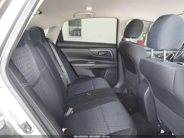 1N4AL3AP5GC121565 2016 NISSAN ALTIMA - Image 8