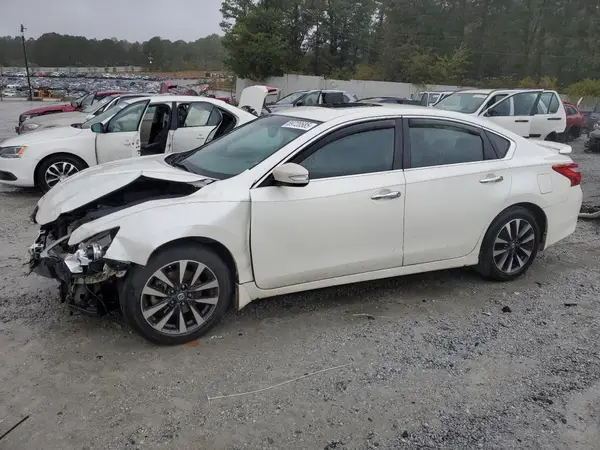 1N4AL3AP5GC121856 2016 NISSAN ALTIMA - Image 1