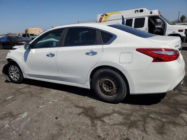 1N4AL3AP5GC123980 2016 NISSAN ALTIMA - Image 2