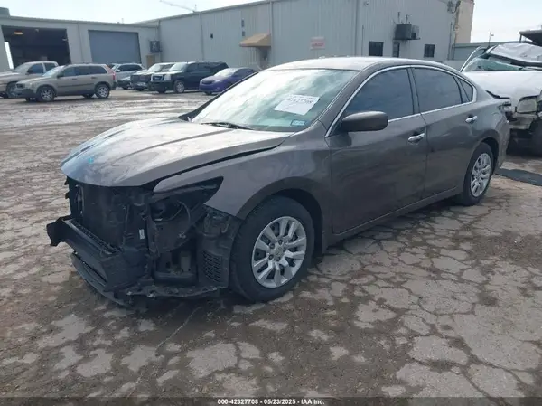 1N4AL3AP5GC126037 2016 NISSAN ALTIMA - Image 2