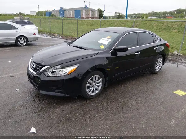 1N4AL3AP5GC126393 2016 NISSAN ALTIMA - Image 2