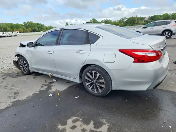 1N4AL3AP5GC130637 2016 NISSAN ALTIMA - Image 2