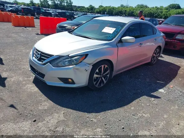 1N4AL3AP5GC132369 2016 NISSAN ALTIMA - Image 2