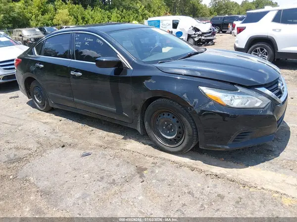 1N4AL3AP5GC134557 2016 NISSAN ALTIMA - Image 1