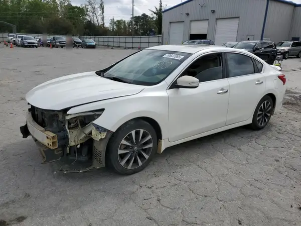 1N4AL3AP5GC136065 2016 NISSAN ALTIMA - Image 1