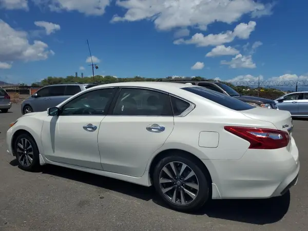 1N4AL3AP5GC136700 2016 NISSAN ALTIMA - Image 2