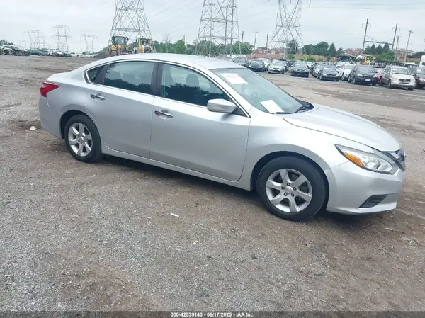 1N4AL3AP5GC139936 2016 NISSAN ALTIMA - Image 1
