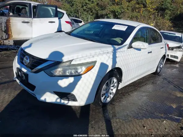 1N4AL3AP5GC142948 2016 NISSAN ALTIMA - Image 2