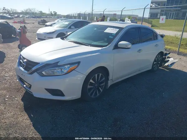 1N4AL3AP5GC154288 2016 NISSAN ALTIMA - Image 2