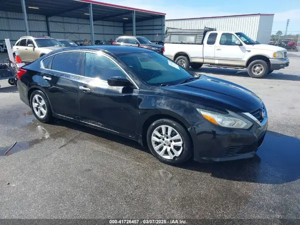 1N4AL3AP5GC158647 2016 NISSAN ALTIMA - Image 1