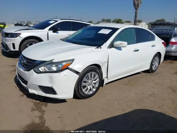 1N4AL3AP5GC165453 2016 NISSAN ALTIMA - Image 2