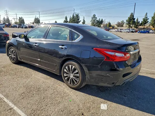 1N4AL3AP5GC165873 2016 NISSAN ALTIMA - Image 2