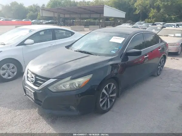 1N4AL3AP5GC170877 2016 NISSAN ALTIMA - Image 2