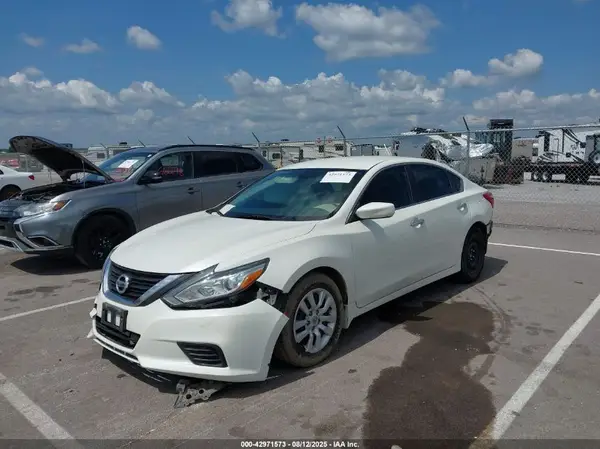 1N4AL3AP5GC172693 2016 NISSAN ALTIMA - Image 2