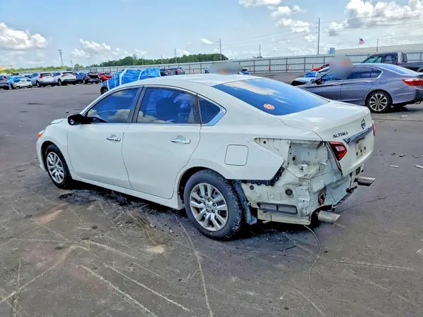 1N4AL3AP5GC175965 2016 NISSAN ALTIMA - Image 2