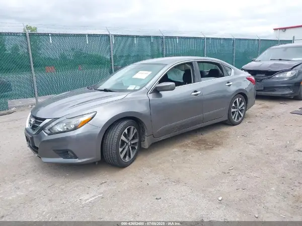 1N4AL3AP5GC178655 2016 NISSAN ALTIMA - Image 2