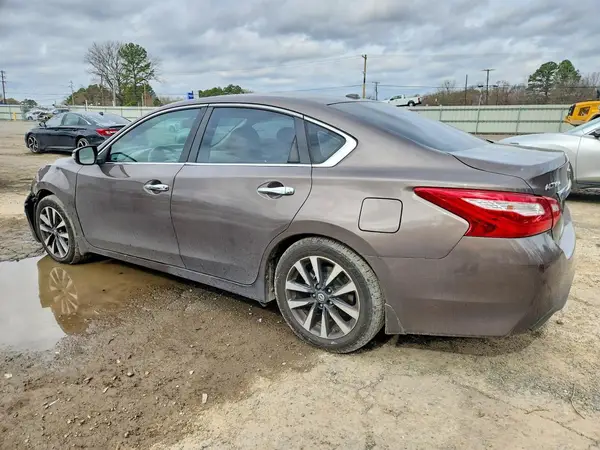 1N4AL3AP5GC179076 2016 NISSAN ALTIMA - Image 2