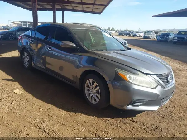 1N4AL3AP5GC182768 2016 NISSAN ALTIMA - Image 1