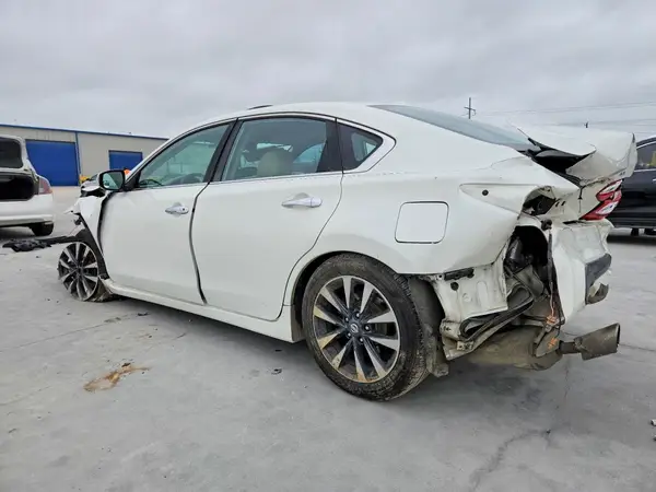 1N4AL3AP5GC184262 2016 NISSAN ALTIMA - Image 2