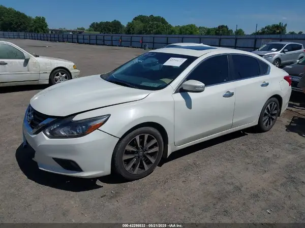 1N4AL3AP5GC184388 2016 NISSAN ALTIMA - Image 2