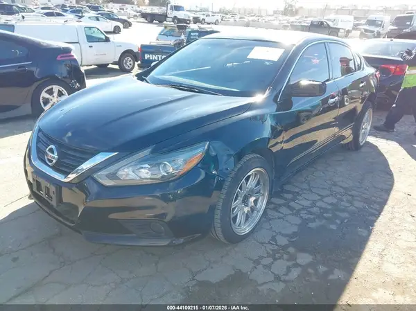 1N4AL3AP5GC185749 2016 NISSAN ALTIMA - Image 2