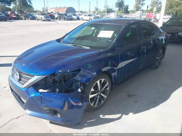 1N4AL3AP5GC187808 2016 NISSAN ALTIMA - Image 2