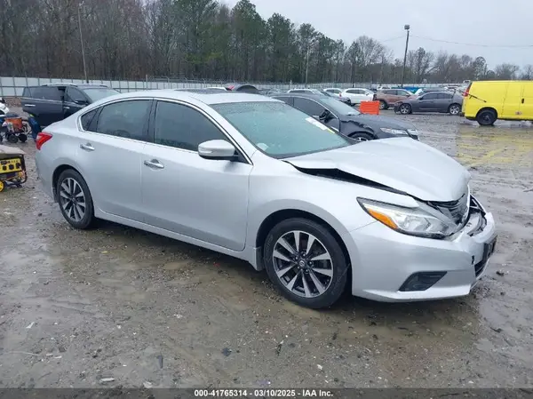 1N4AL3AP5GC192300 2016 NISSAN ALTIMA - Image 1