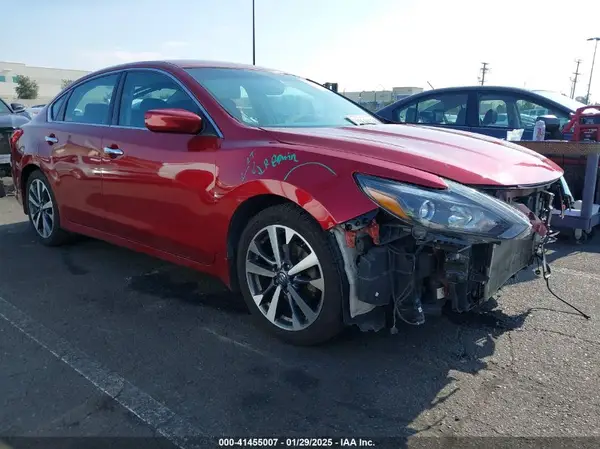 1N4AL3AP5GC194466 2016 NISSAN ALTIMA - Image 1