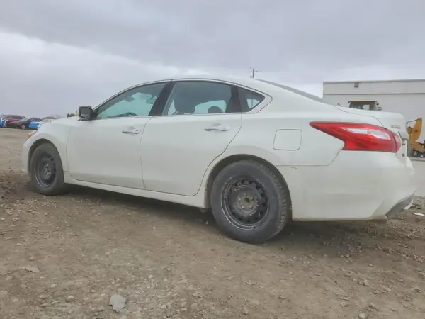 1N4AL3AP5GC197318 2016 NISSAN ALTIMA - Image 2