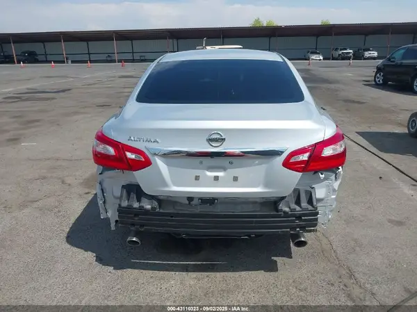 2016 NISSAN ALTIMA auction photo 6