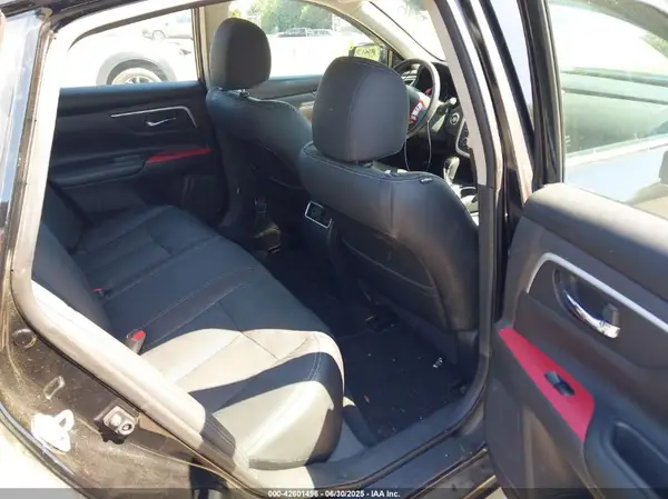 1N4AL3AP5GC213923 2016 NISSAN ALTIMA - Image 8