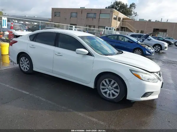1N4AL3AP5GC220645 2016 NISSAN ALTIMA - Image 1